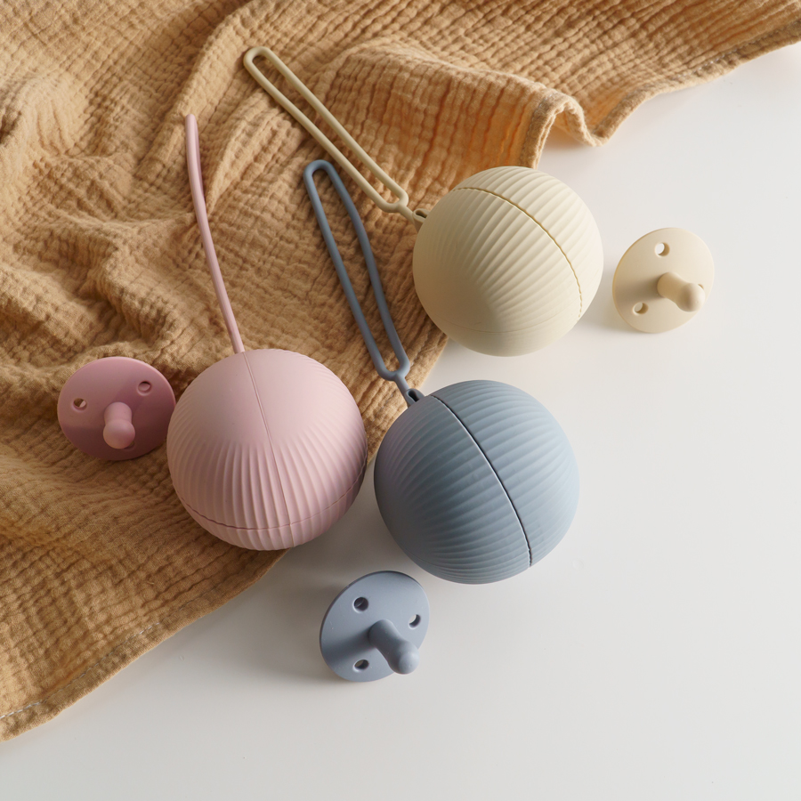 Nowy uchwyt na smoczek dla nie – Zwitsal Baby Products recenzja i cena